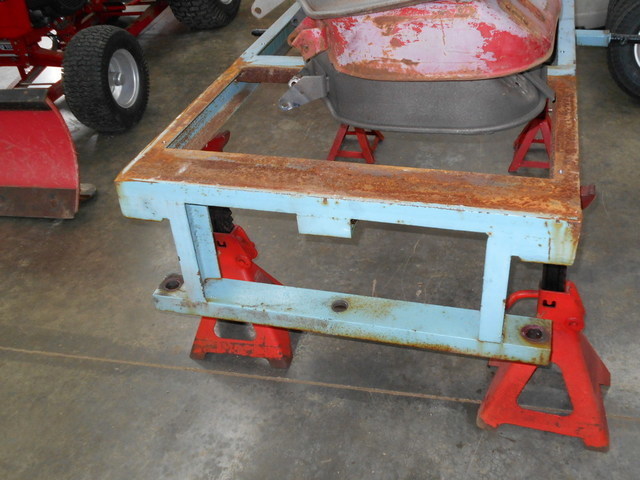 Wagon frame all steering removed small 1.jpg