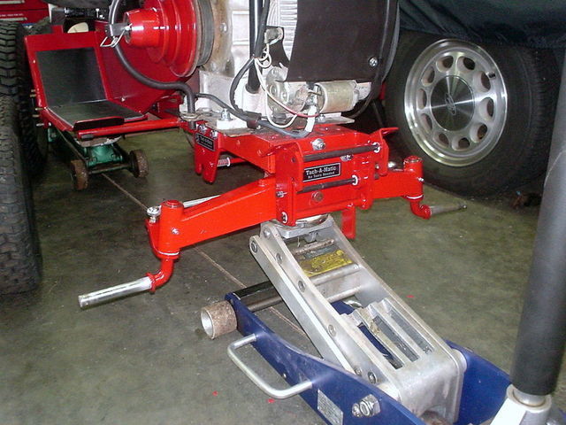 Front spindles installed 1.jpg