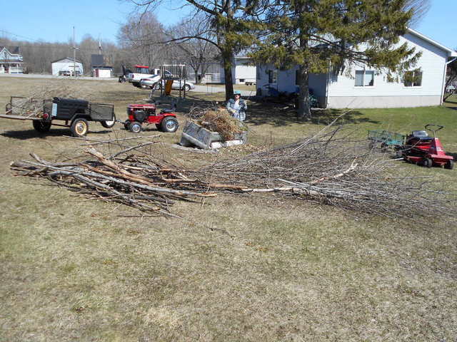 Burn day and front hitch 007.jpg