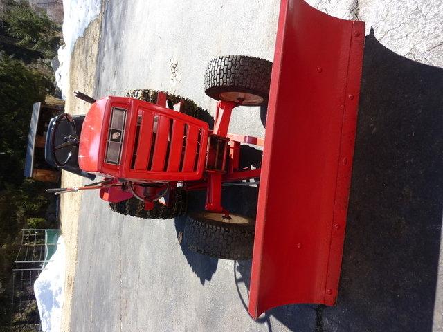 Wheel Horse C81 3.JPG