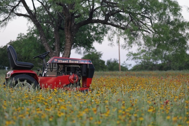 312-8 right side far.jpg (-1.9 MB).jpg