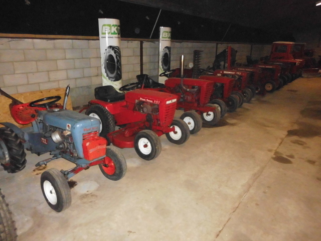 wheel horse museum 001.JPG