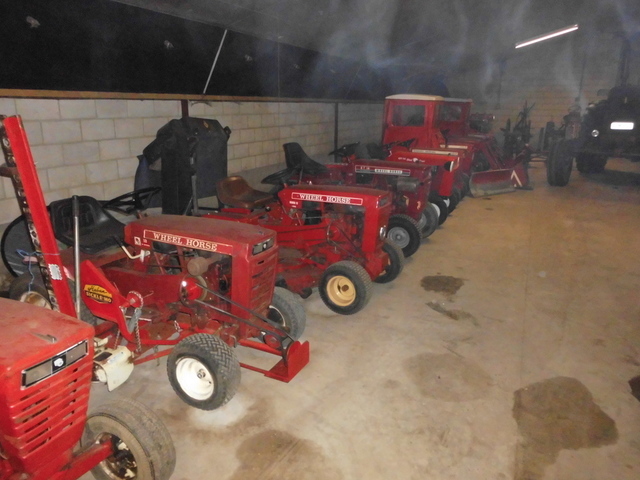 wheel horse museum 002.JPG