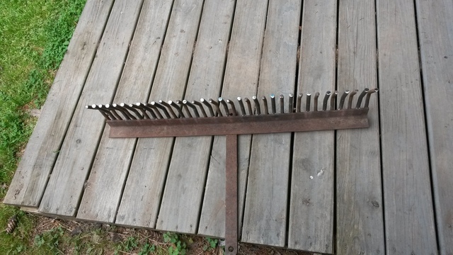 Rake 006.jpg