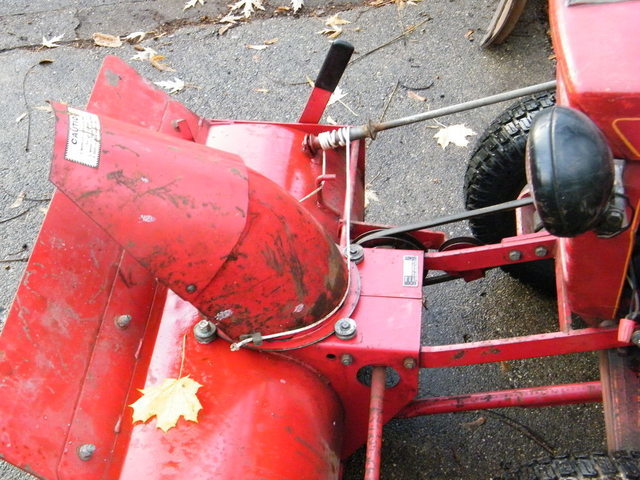 2010_1113snowblower0006.JPG