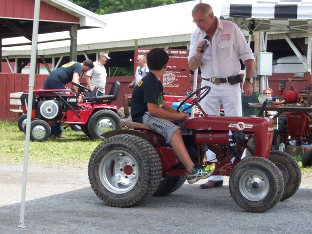 Big Show Friday 099.JPG