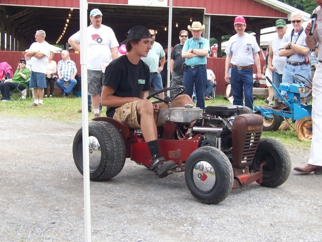 Big Show Friday 030.JPG