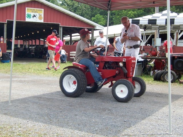 Big Show Friday 063.JPG