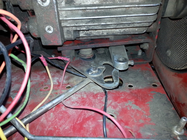 missing part transmission linkage.jpg