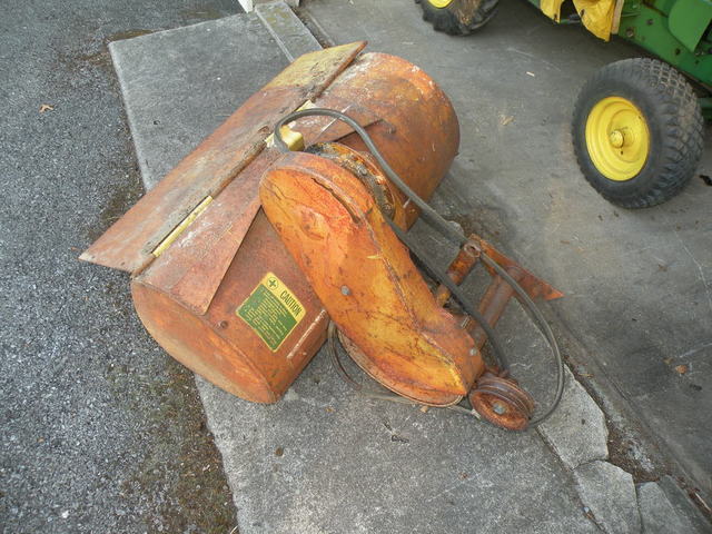 kitchen and attachments 004.JPG