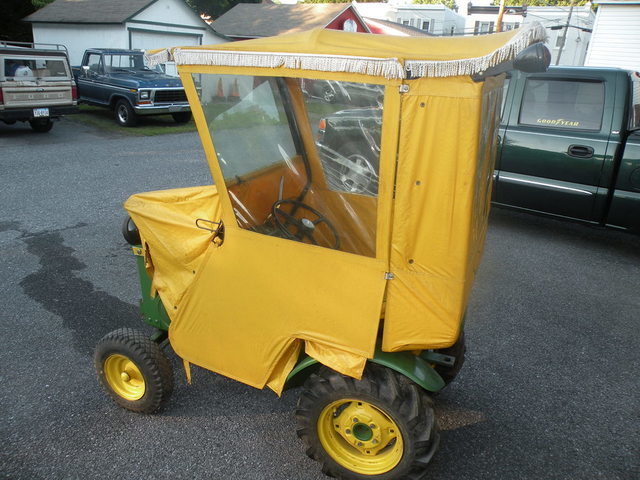 kitchen and attachments 006.JPG