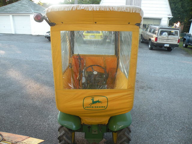 kitchen and attachments 008.JPG