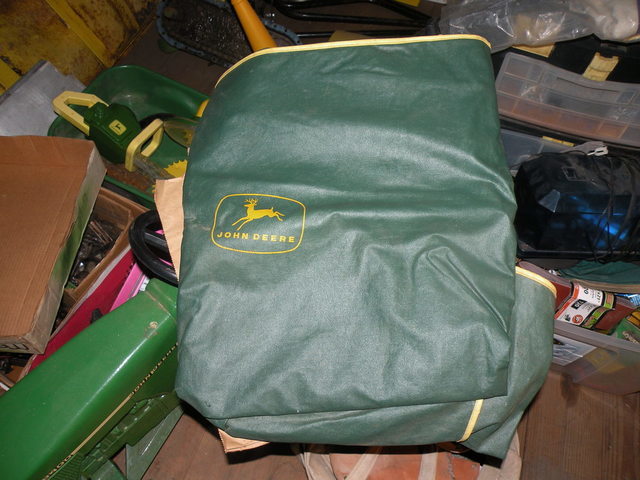 kitchen and attachments 034.JPG