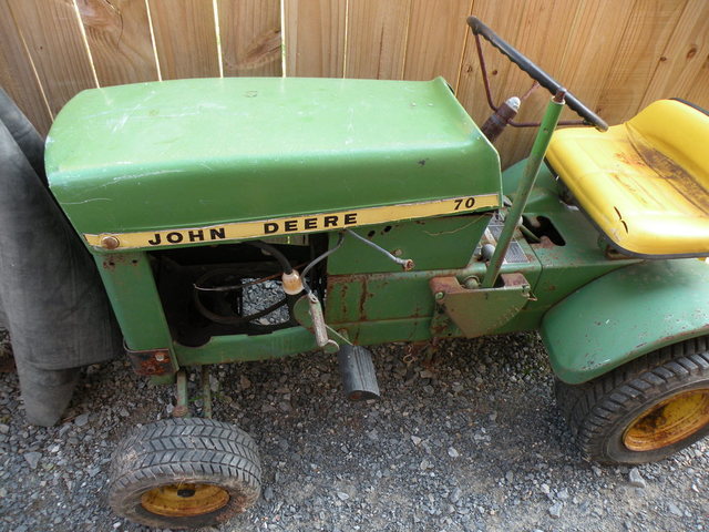 Calebs Tractor 004.JPG