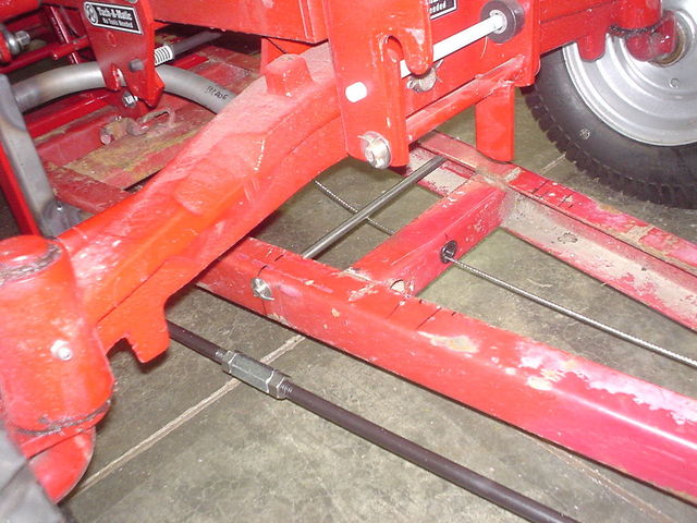 Release cable guide 1.jpg