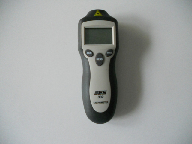 Tachometer.JPG