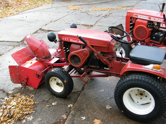 2010_1113snowblower0007.JPG