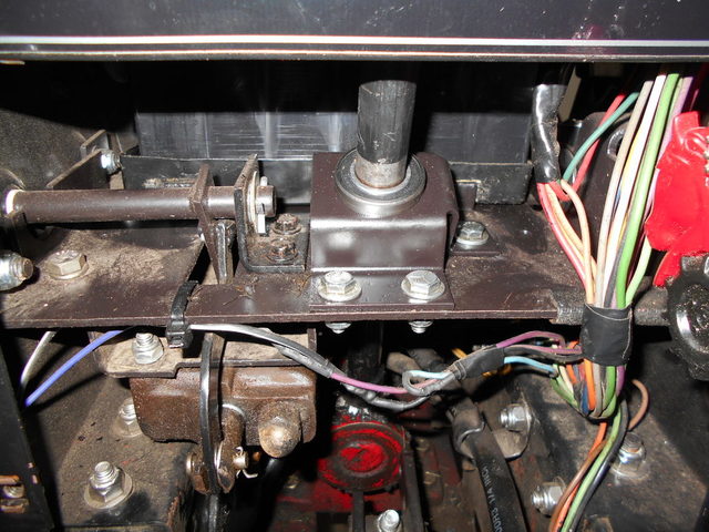 Upgraded steering shaft bearing in swept axle 520 2.jpg