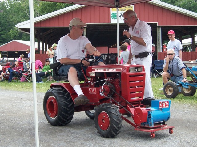 Big Show Friday 042.JPG