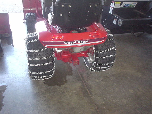 Heavy duty hitch on 520H.jpg