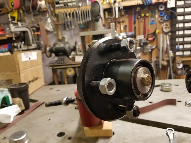 trailer hub installed 2.jpg