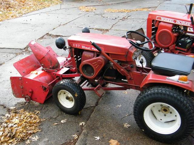 2010_1113snowblower0007.JPG