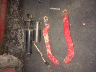 wheel horse brackets.JPG