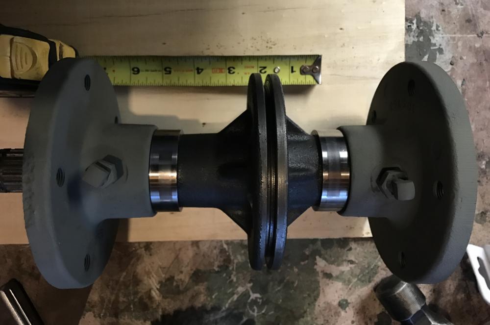 Limited Slip Diff Housing left and right.jpg