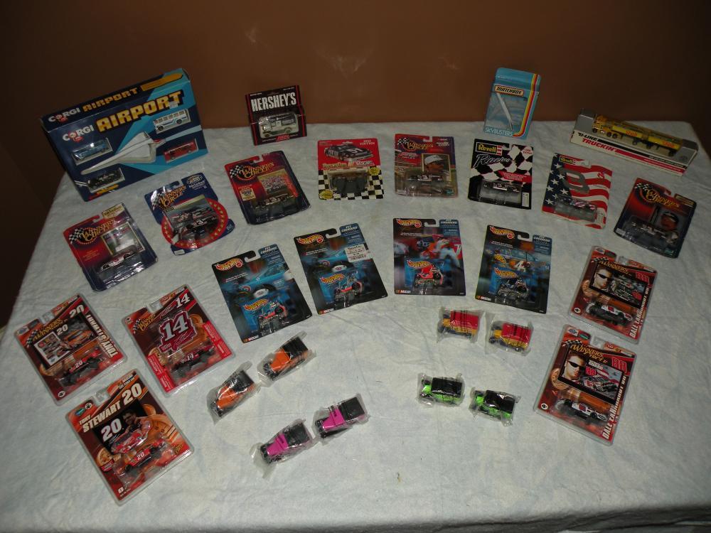 Matchbox and Hot Wheels Cars 126.JPG