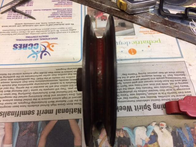 pulley.JPG.cb66195819ed0fb387ed18da25dd1b38.JPG