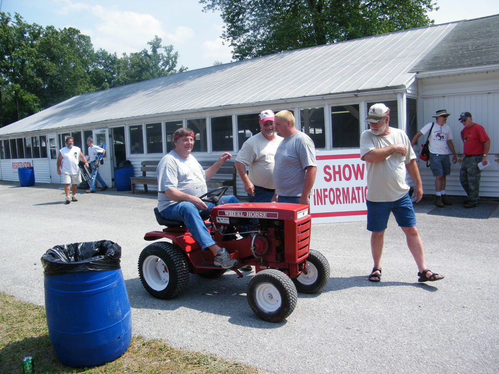 2009_0629pennwhshow0015.JPG