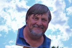 Custom, Ltd Ed. 2017 Stevasaurus pin hole solar eclipse viewer-1