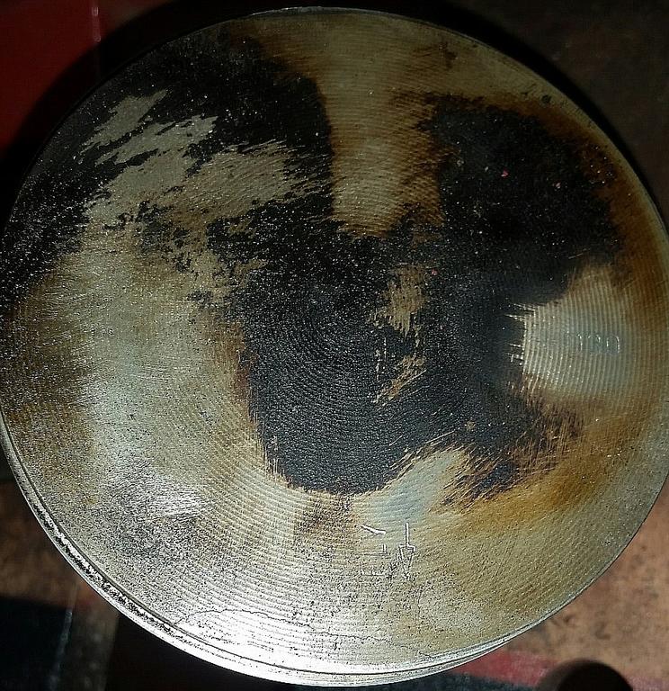 piston.jpg.6720bb3a09a2c49d14fada64c3ab4879.jpg