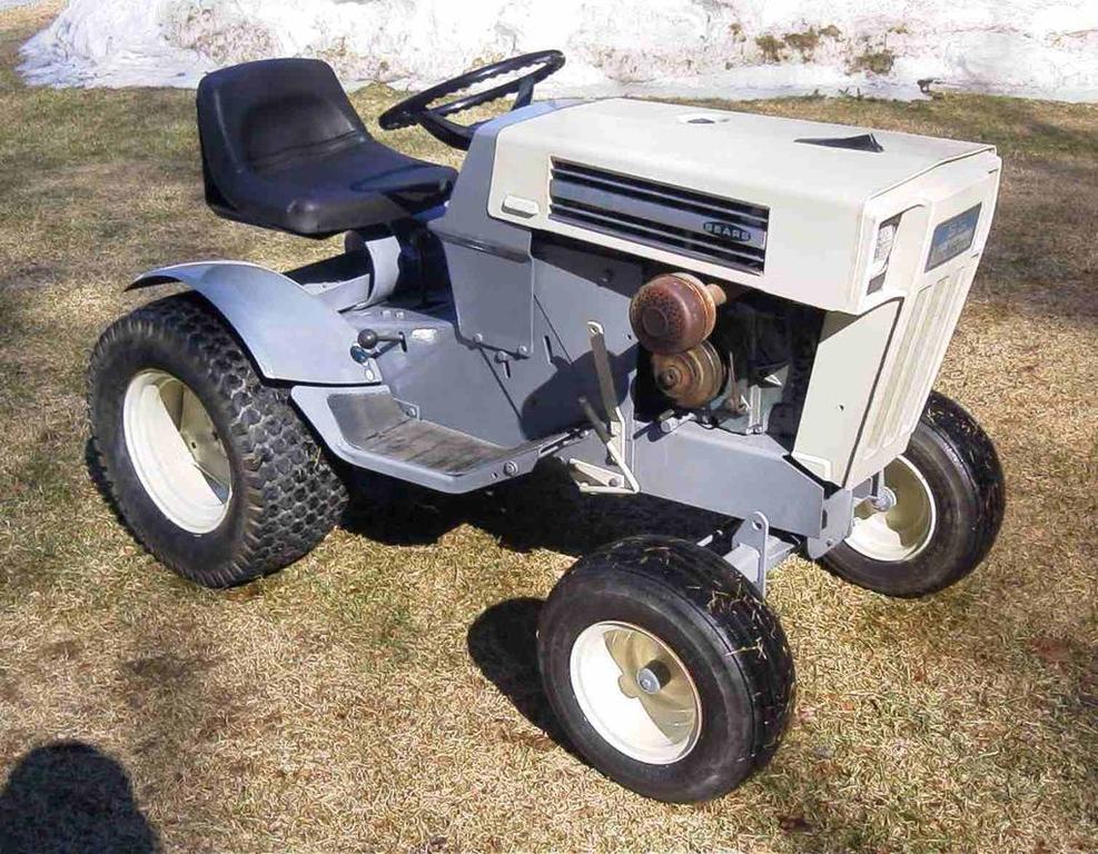 Suburban  Grey Hurley 014.jpg