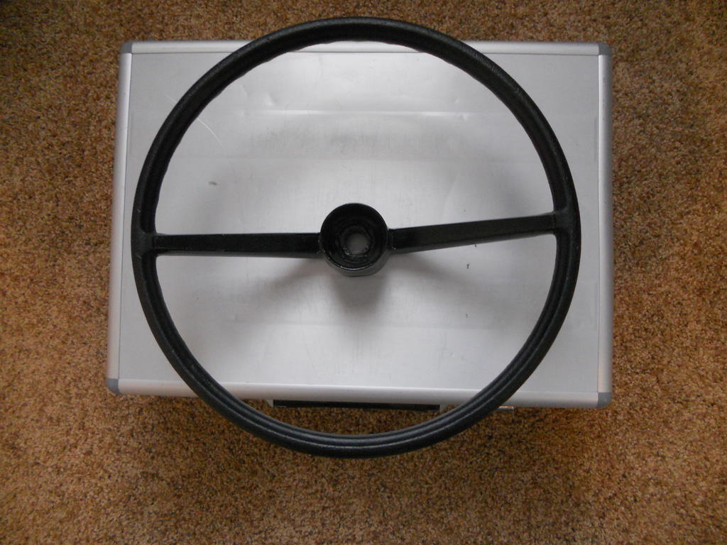 5abc0c93ea2be_SteeringWheel1.JPG.7457646f700effb38efa5f292e3ad5c0.JPG