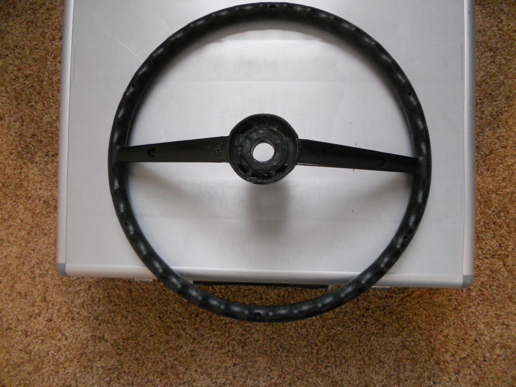 5abc0cf9a3898_SteeringWheel2.JPG.3317ef68444f42490f674864bd427d63.JPG