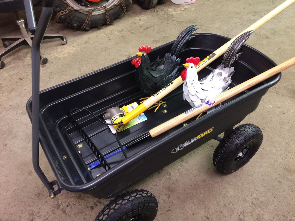 5b004c569b9d0_cartchickens006.JPG.dd13be6b83c4645a35d8e4cfc6309af6.JPG