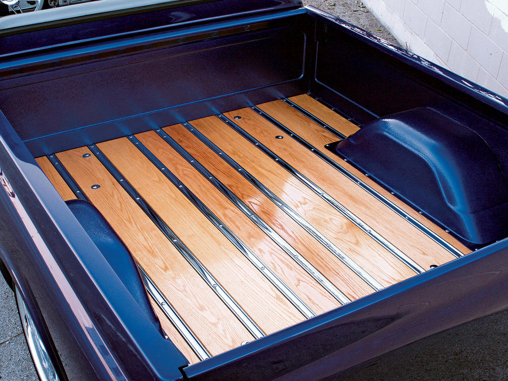 1156860693_0911clt_05_z1972_chevy_c10_pickup_truckclassic_wooden_truck_bed.jpg.ab45e80e07ce3756ba2be8ebc7de11ed.jpg