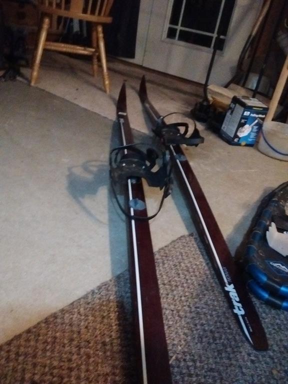 How to build homemade Cross Country Skis with Snowshoe bindings so you