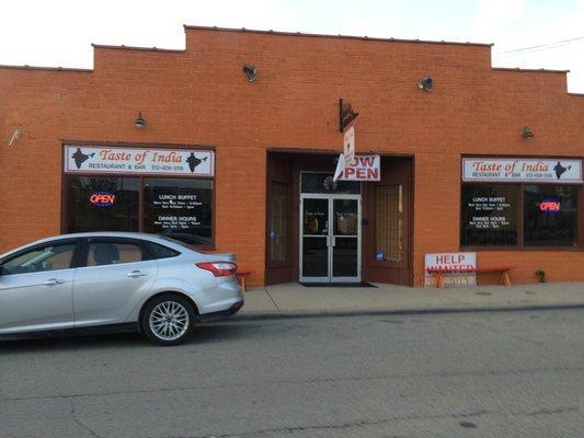 taste-of-india.jpg.4d3fc86072cebd890e5303c071a9818e.jpg
