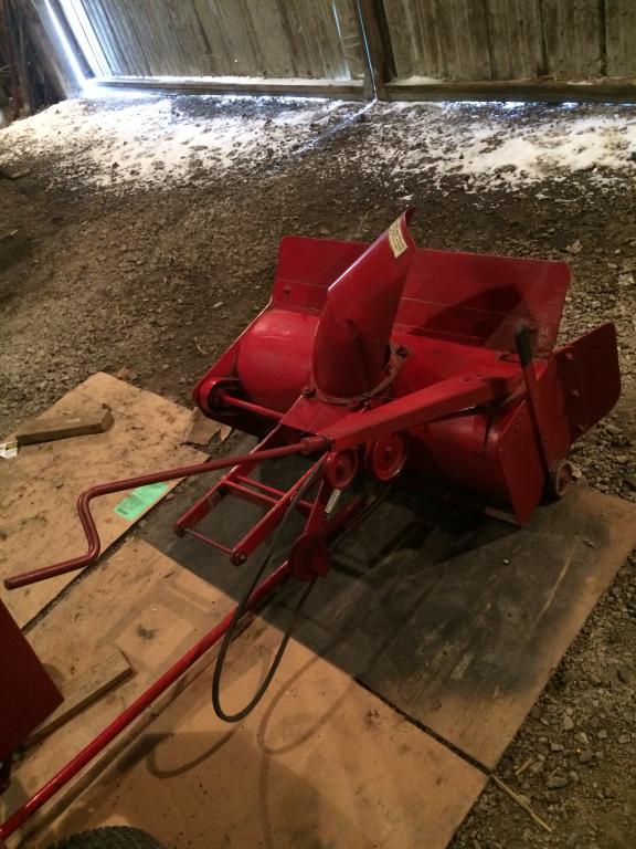 1814040644_Snowblower2.JPG.5a9848c7bf523d297dcb2543ce38d322.JPG