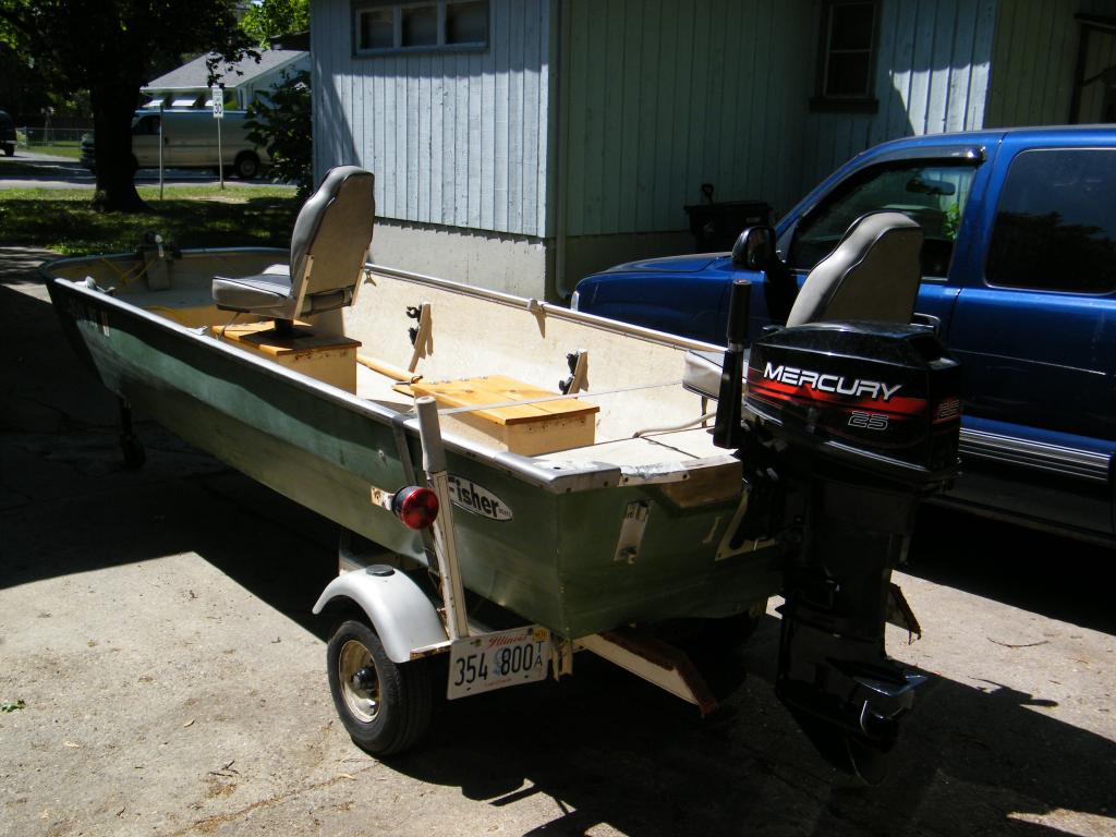 2011_0602FISHERBOAT0004.JPG