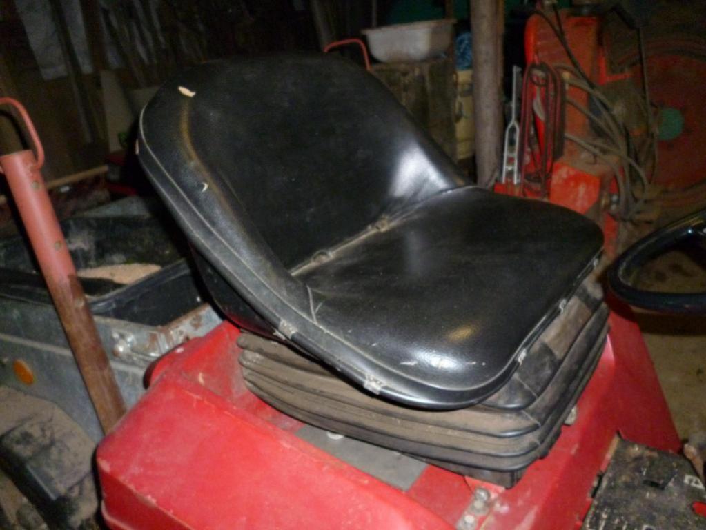 seat1.jpg