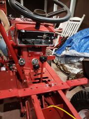 1974 wheel horse C-160 8 Speed restored dash.jpg