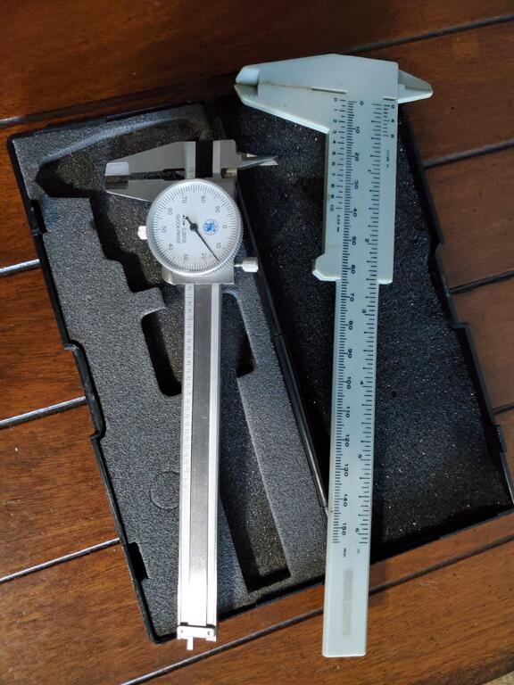 Calipers.jpg.44fcf9c4ee3070e82a8652cb4f4ab517.jpg