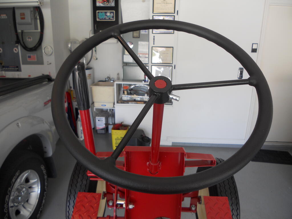 699586136_SteeringWheel.JPG.8cef96542798fb064fb81adc8a90a6b9.JPG