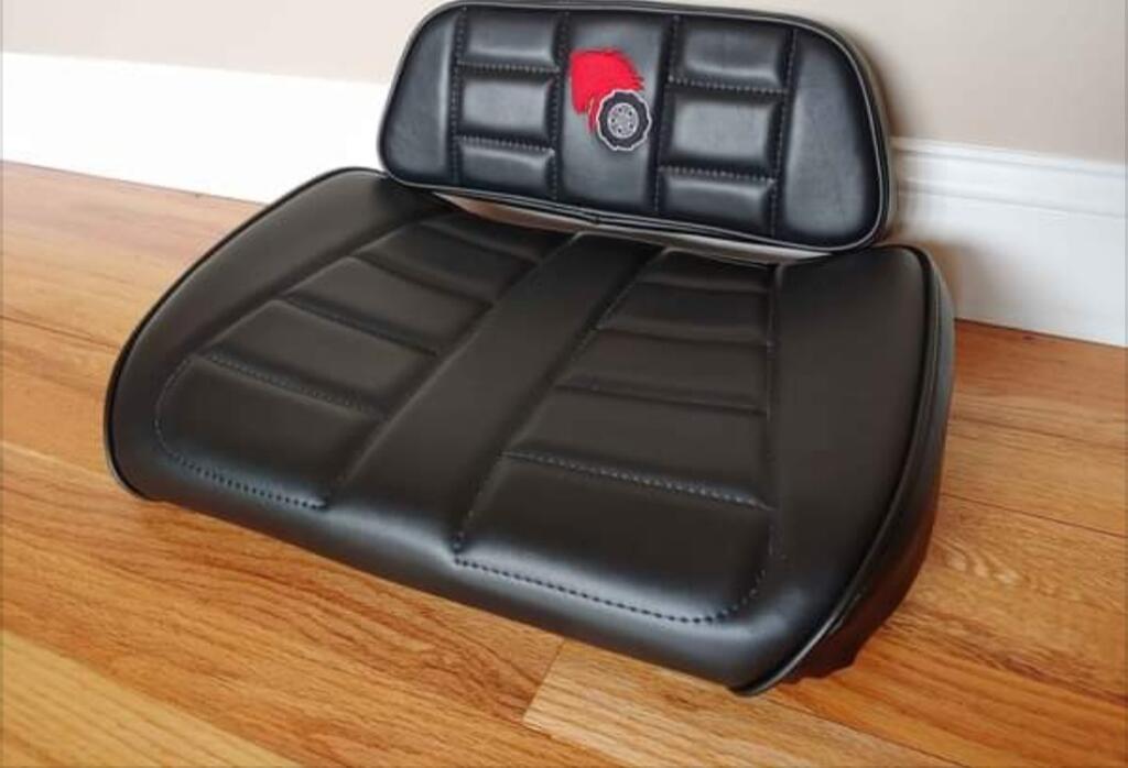 2 piece seat Wheel Horse Tractors RedSquare Wheel Horse Forum