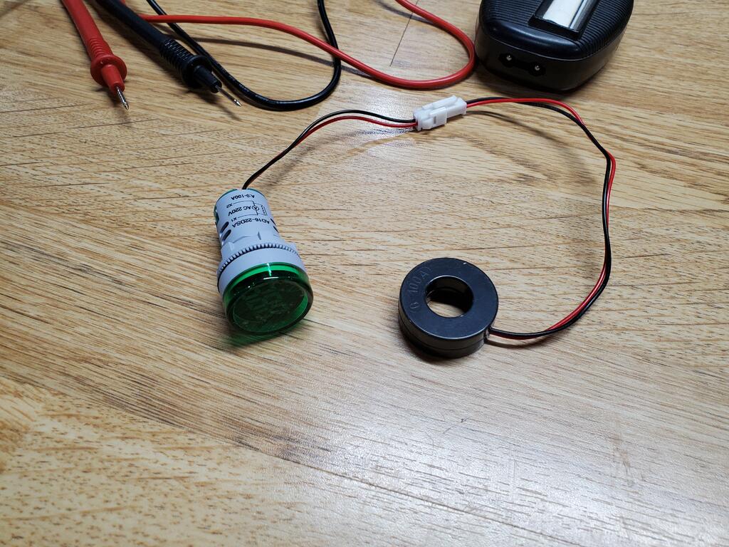 Ammeter_b.jpg.abb62091cc9a1b7d64f51f6c3b631de0.jpg