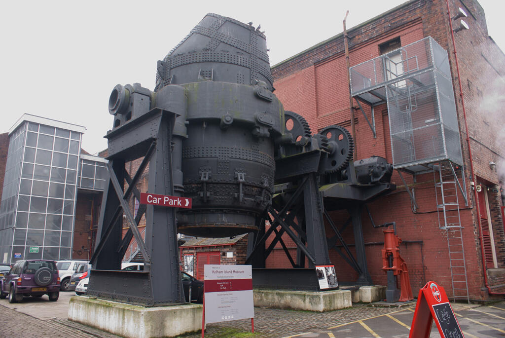 Bessemer_Converter_-_Kelham_Island_Industrial_Museum.jpg.31246671e78d6702a1b6c33d96d34b64.jpg