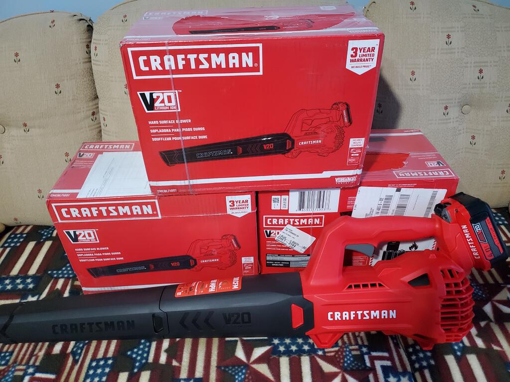 Craftsman_Blowers.jpg.17ab05c179d6d47f9b5dcfd413802fe0.jpg